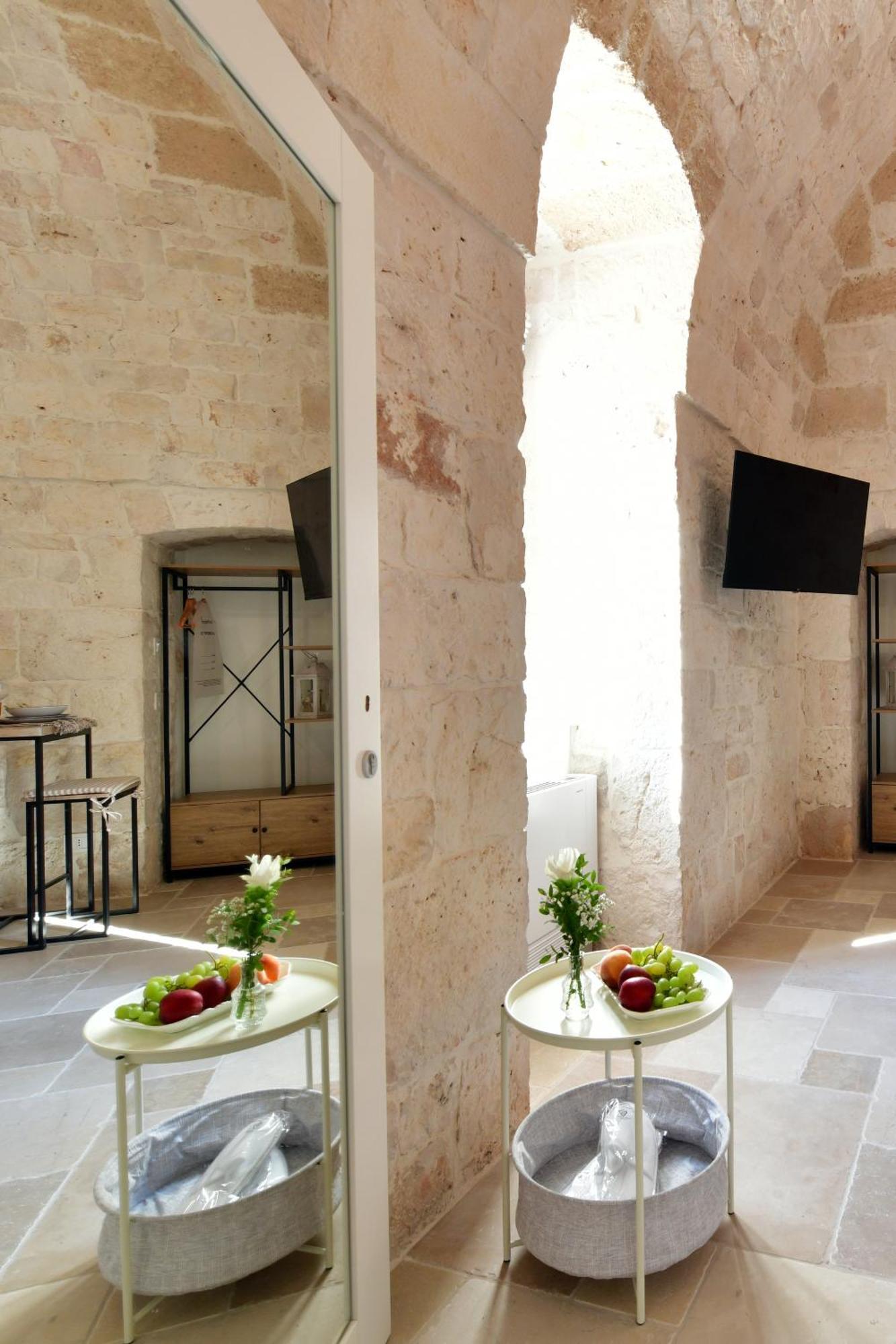 Lamarossa Trulli & Suites Antonelli Екстериор снимка