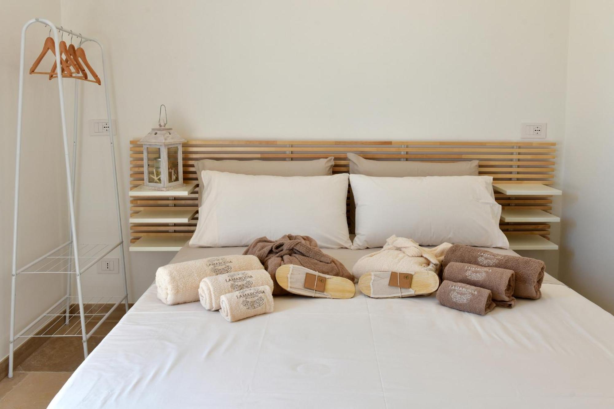 Lamarossa Trulli & Suites Antonelli Екстериор снимка