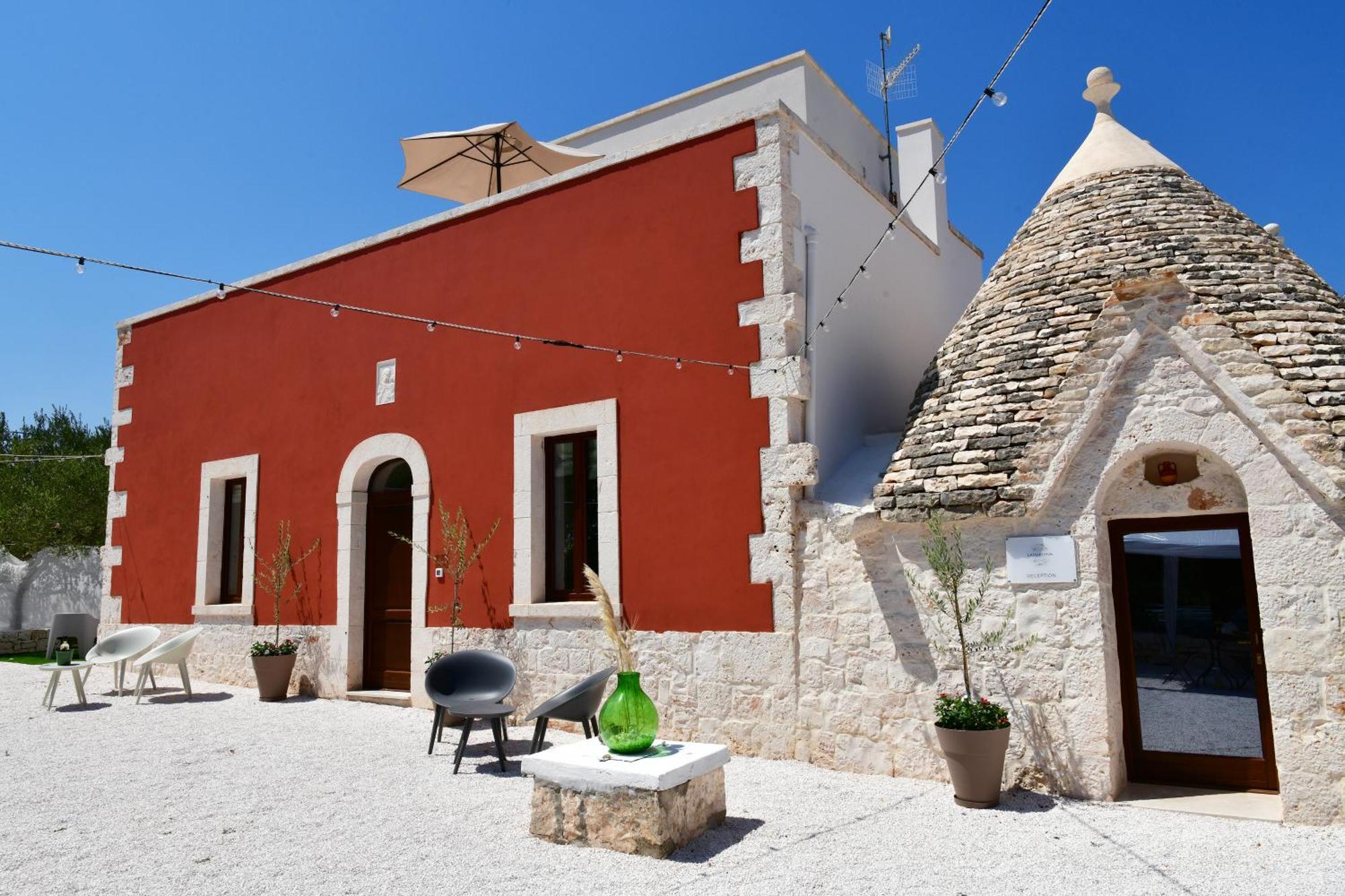 Lamarossa Trulli & Suites Antonelli Екстериор снимка